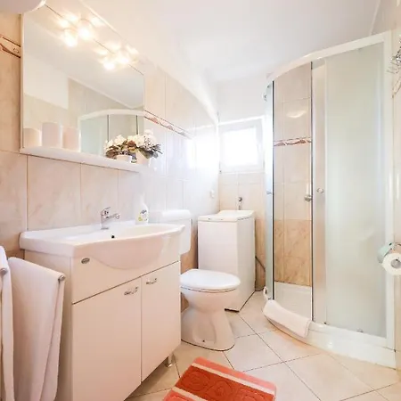Apartments 150 M From Beach With Parking Ae1435 Apartment *