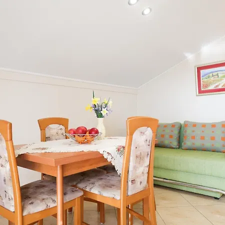 Apartment Apartments 150 M From Beach With Parking Ae1435