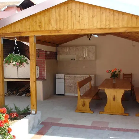 Apartments 150 M From Beach With Parking Ae1435 Apartment Zadar
